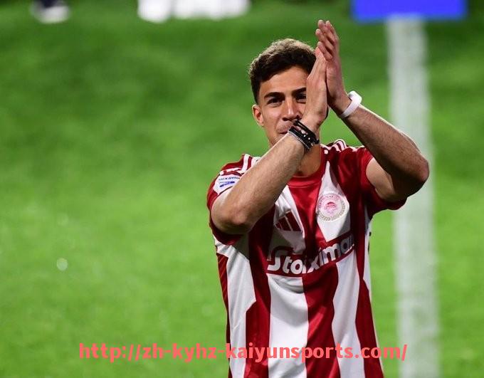 ky开云-德甲球队和球场球队区别：德甲俱乐部与球场运营模式的不同